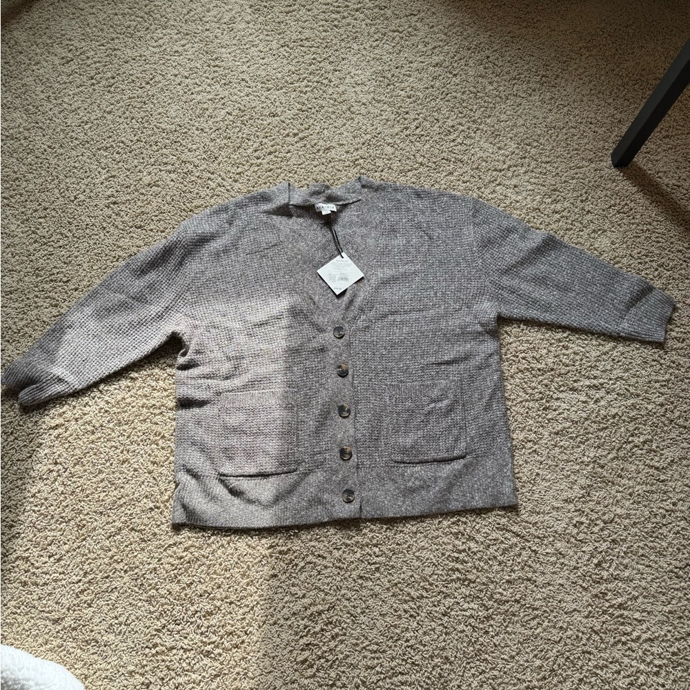 Ava & Viv button up boyfriend cardigan. Beige and cream marble knit.